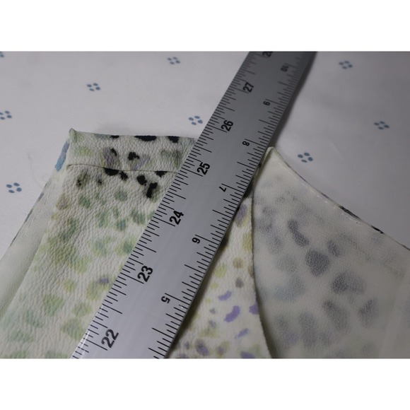 Rose + Olive Animal Print Sleeveless Top Medium Abstract Layered Tank Blouse M - Picture 9 of 9